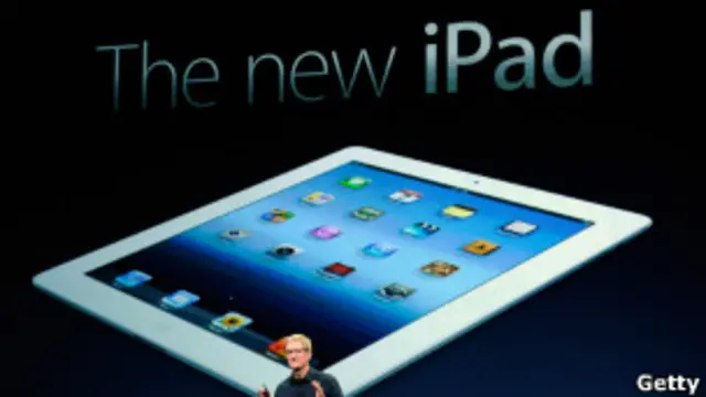 ایپل  آئی بک ایپلیکیشن کے ذریعے آئی پیڈ اور آئی فون کے لیے کتابیں فروخت کرتا ہے