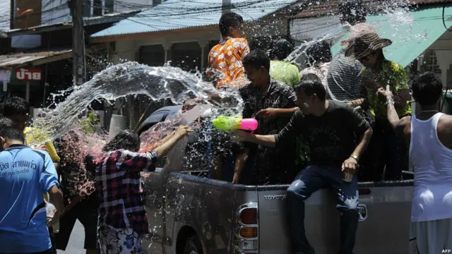 Festival air di Bangkog