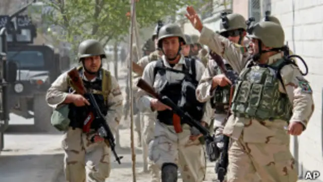 نیروهای امنیتی افغانستان در تلاش مقابله با تاکتیک جدید شورشیان هستند