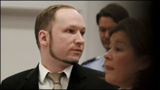 عدالت اس بات کا تعین کرنے کی کوشش کر رہی ہے کہ کیا ان کا ذہنی توازن ٹھیک ہے اور کیا انہیں جیل بھیجا جا سکتا ہے۔