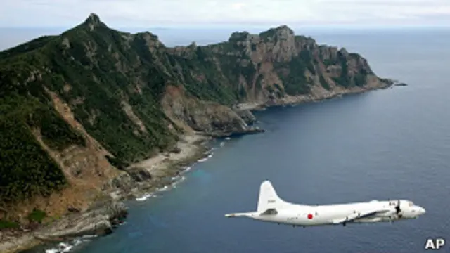 Máy bay Nhật trên vùng đảo Senkaku hồi tháng 10/2013