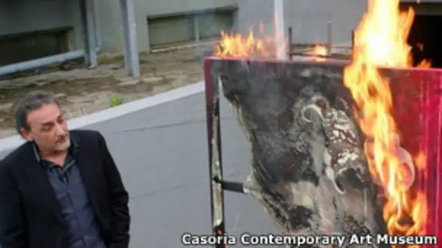 В музеї в Італії палять картини на знак протесту проти заходів економії