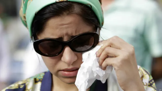 Pengunjuk rasa yang kena semprotan merica