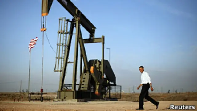 Obama en pozo petrolero