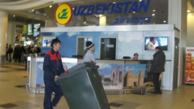 Qoshiqchilar bilan jinsiy aloqani tomosha qiling