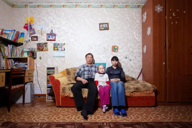 Порно үлкен кеуде және жопы видео Өзбекстанның танымал жұлдыздарының порнографиялық суреттері