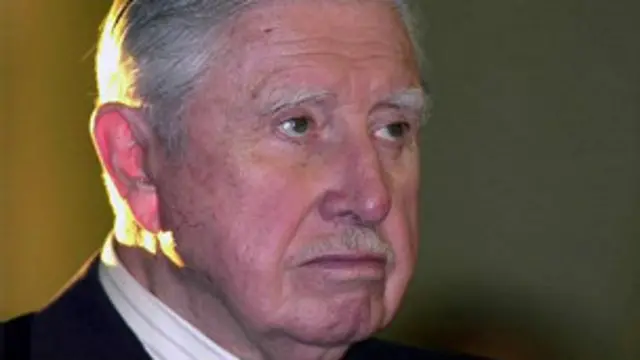 Expectativa en Chile ante la apertura del testamento de Pinochet - BBC ...
