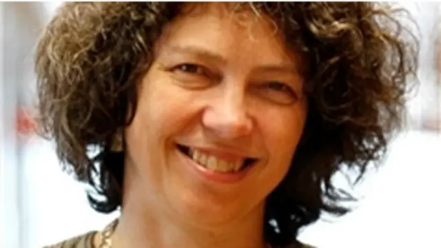 सोनिया लिविंगस्टोन, प्रोफेसर, लंदन स्कूल ऑफ़ इकोनामिक्स