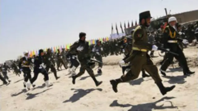 ځینې جهادي مشران وایي، ځینې سیاسي کړۍ نه غواړي د مجاهدینو د بري ورځ ولمانځي