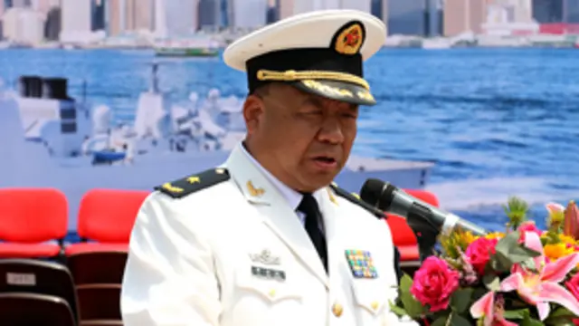 中国海军171护航编队指挥官李士红少将(BBC中文网照片,30/04/2012)
