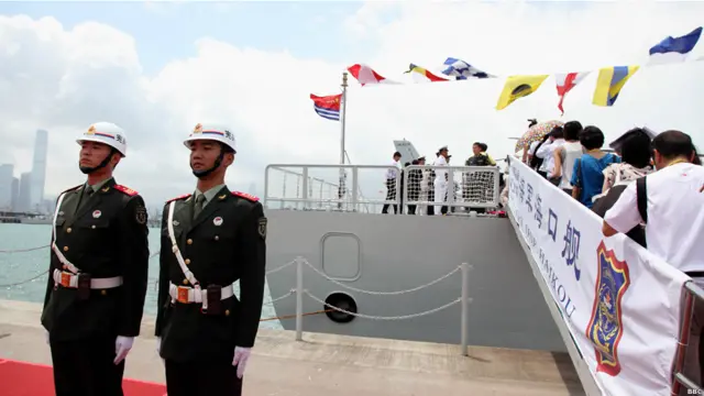 Đây là lần lần thứ hai hải đội hộ tống của hải quân Trung Quốc cập bến Hong Kong.