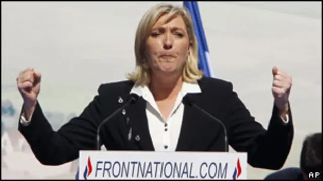 Fransa'daki Ulusal Cephe lideri Marine Le Pen