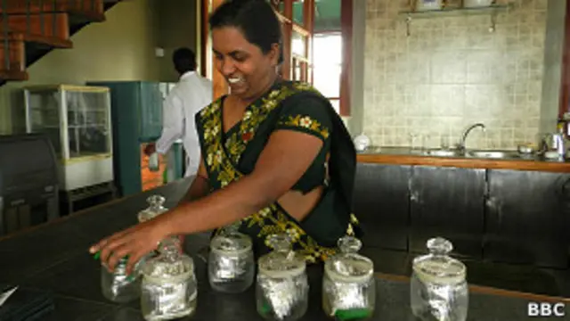 लक्ष्मी दक्षिण भारतीय राज्य तमिलनाड़ु से है. पति श्रीलंका से हैं, तो शादी के बाद वे यहां आकर बस गईं.