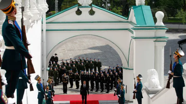 Mantan Presiden Dmitry Medvedev