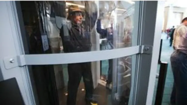 меры безопасности в аэропорту