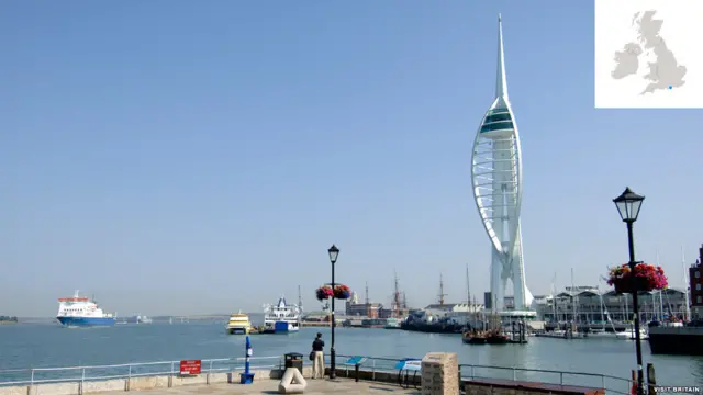 Cais do porto de Portsmouth (Foto VisitBritain.com)