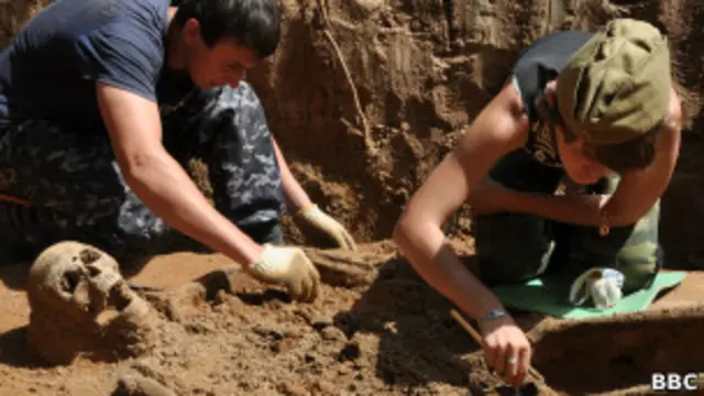 поисковый отряд за работой