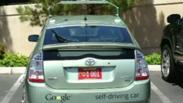 د ګوګل دغه بې ډرايوره موټرونه به د ۰۰۱ نبمر پليټ لرونکي وي.