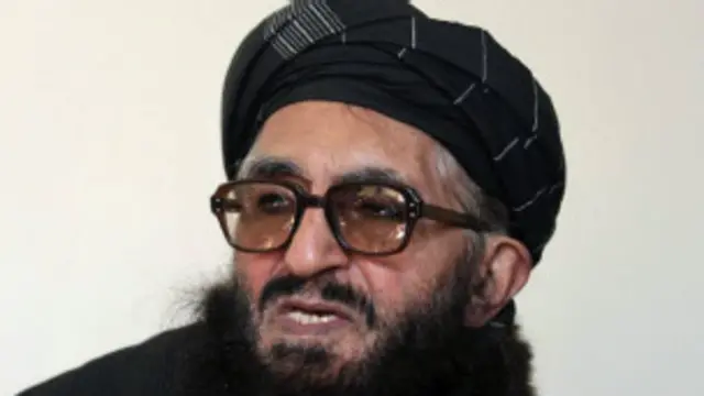 ښاغلي رحماني څه موده وړاندې له بي بي سي سره په مرکه کې ويلي وو چې د سولې او ټيکاو د راوستو لپاره هغه مهال ښې زمينې برابريږيداى شي چې قوي هوډ او تکل ورته شوى وي.