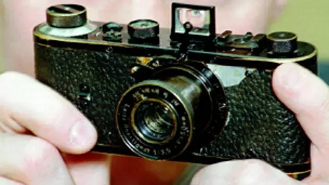 كاميرا لايكا