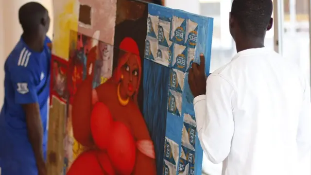 د کسي نندارتون د هنرونو نړېوال کلنى برخه ده او سږ کال يې د ناېجيریا، سنیګال او ګانا په ګډون له لسو ډيرو افریقايي هېوادونو انځورګر سره يو ځای کړل. 