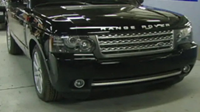 ’شوکت عزیز کی ہدایت پر ساٹھ کروڑ روپے کی لاگت سے بائیس بُلٹ پروف گاڑیاں خریدی گئی تھیں‘