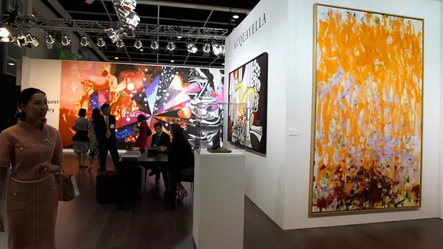 香港國際藝術展（BBC中文網圖片，17/05/2012）