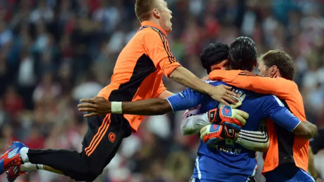 Jugadores de Chelsea celebran
