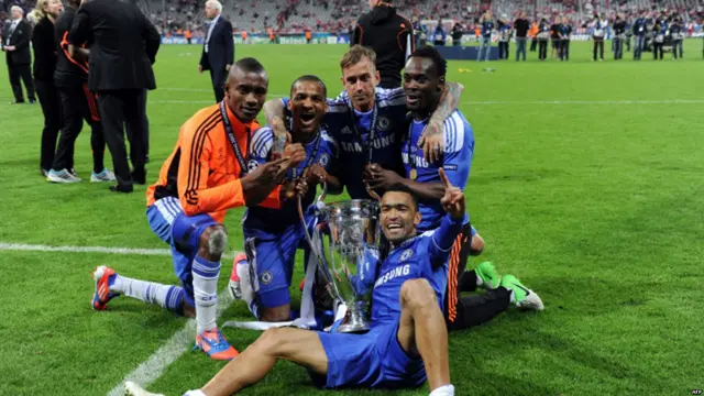 Jugadores del Chelsea celebran