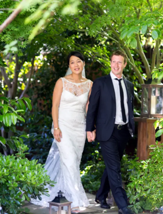 زوكربرغ وعروسه