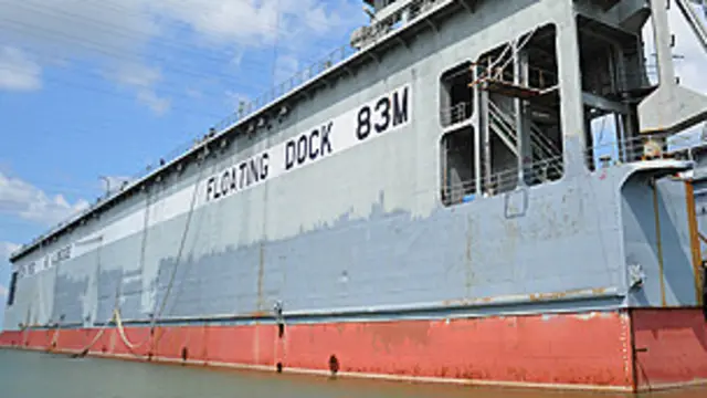 Ụ nổi 83M