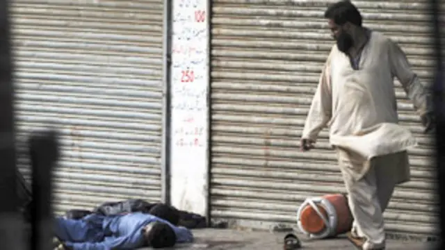 ٹارگٹ کلنگ قرار دیے جانے کے بعد کیس کی تفتیش عموماً یہ کہہ کر بند کردی جاتی ہے کہ یہ انتقامی کارروائی کا نتیجہ ہے۔