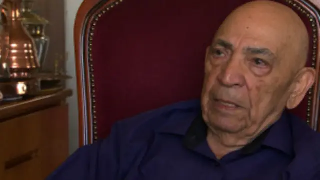 روبین کاشانی ۱۰ سالش بود که خانواده‌اش به بیت المقدس آمد