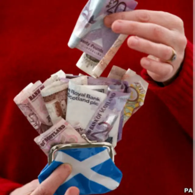 惠誉的报告侧重于英国的债务及其对信用评级的影响。