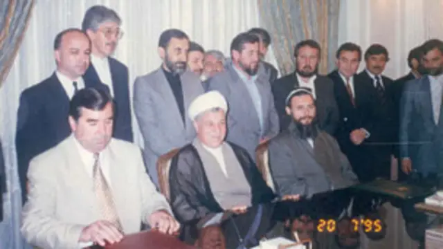 1997 йил 27 июнда Москвада Тожикистон ҳукумати ва Бирлашган тожик мухолифати яраш битимини имзолаган эдилар