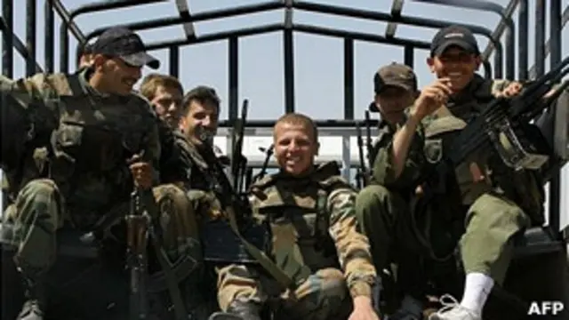 Группа сирийских военных