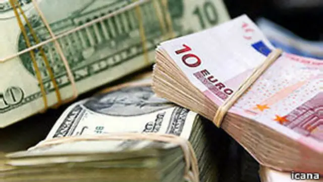 रिपोर्ट कहती है कि निजी बैंक पैसों को सुरक्षित जगहों पर जमा कराने में अमीरों की मदद करते हैं