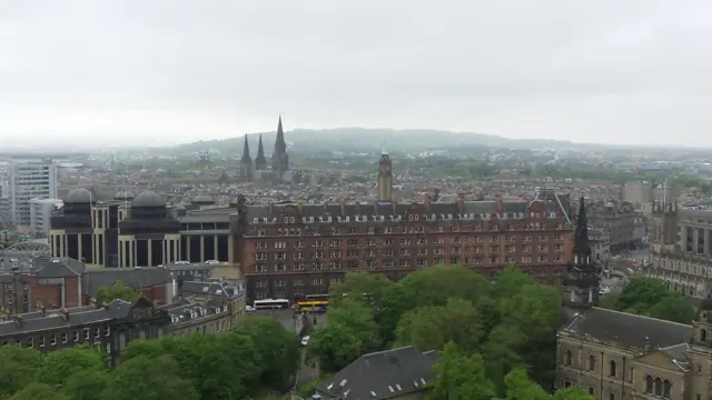 Pemandangan kota Edinburgh 