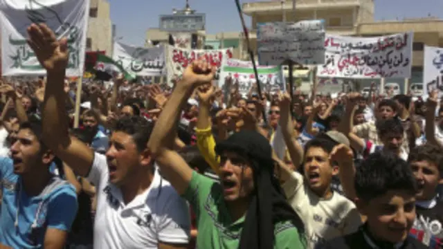 شام میں احتجاج کی فوٹو