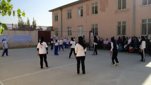  بل خوا د دغې لوبډلې روزونكې مشره ليلا حبيبي وايي، له كله چې دغې لوبډلې په روانو سياليو كې برخه اخيستې په ډېره ښه توګه پر مخ تللې او خپلو سيالو لوبډلو ته يې ماتې وركړې دي. 