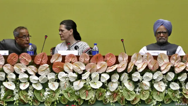 सोनिया, मनमोहन, प्रणब