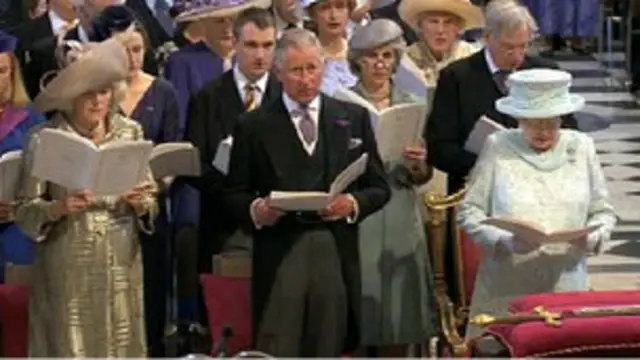 Ratu dan keluarga kerajaan