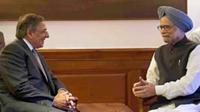 Ông Panetta và Thủ tướng Manmohan Singh
