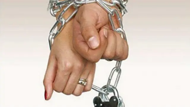 عکس از انجمن مبارزه با ازدواج اجباری