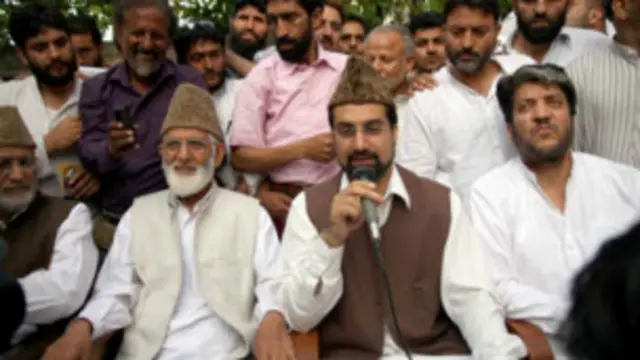 کشمیری حلقے پاکستان کی کشمیر پالیسی سے ناراض ہیں