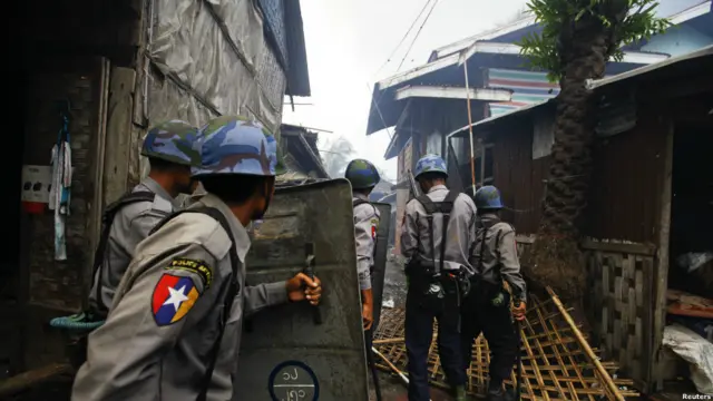 kekerasan etnis di burma