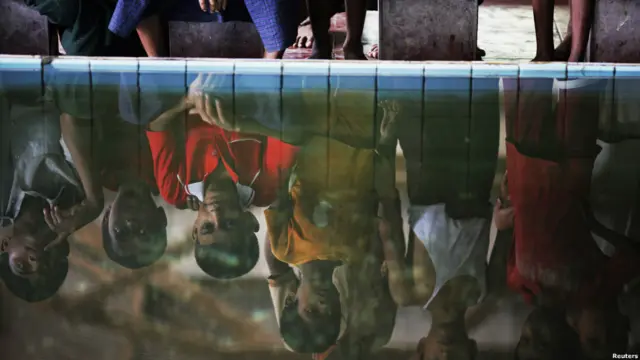 kekerasan etnis di burma