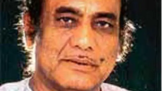 مہدی حسن نے ایک محنتی طالب علم کی طرح موسیقی کے اسرار و رموز سے آشنائی حاصل کی اور عمر کے کسی حصّے میں بھی ریاض سے گریز نہیں کیا 