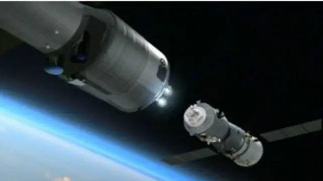 Стыковка "Шэньчжоу-9" с модулем "Тяньгун-1"