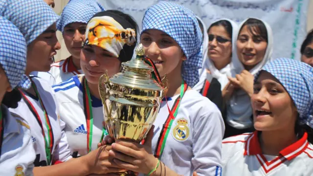 د دغو سياليو په لړ كې اتلولي بي بي مهرو نيمه اتلولي سوريا، درېيم مقام رابيا او څلورم مقام د ام البنين لېسو خپل كړل.